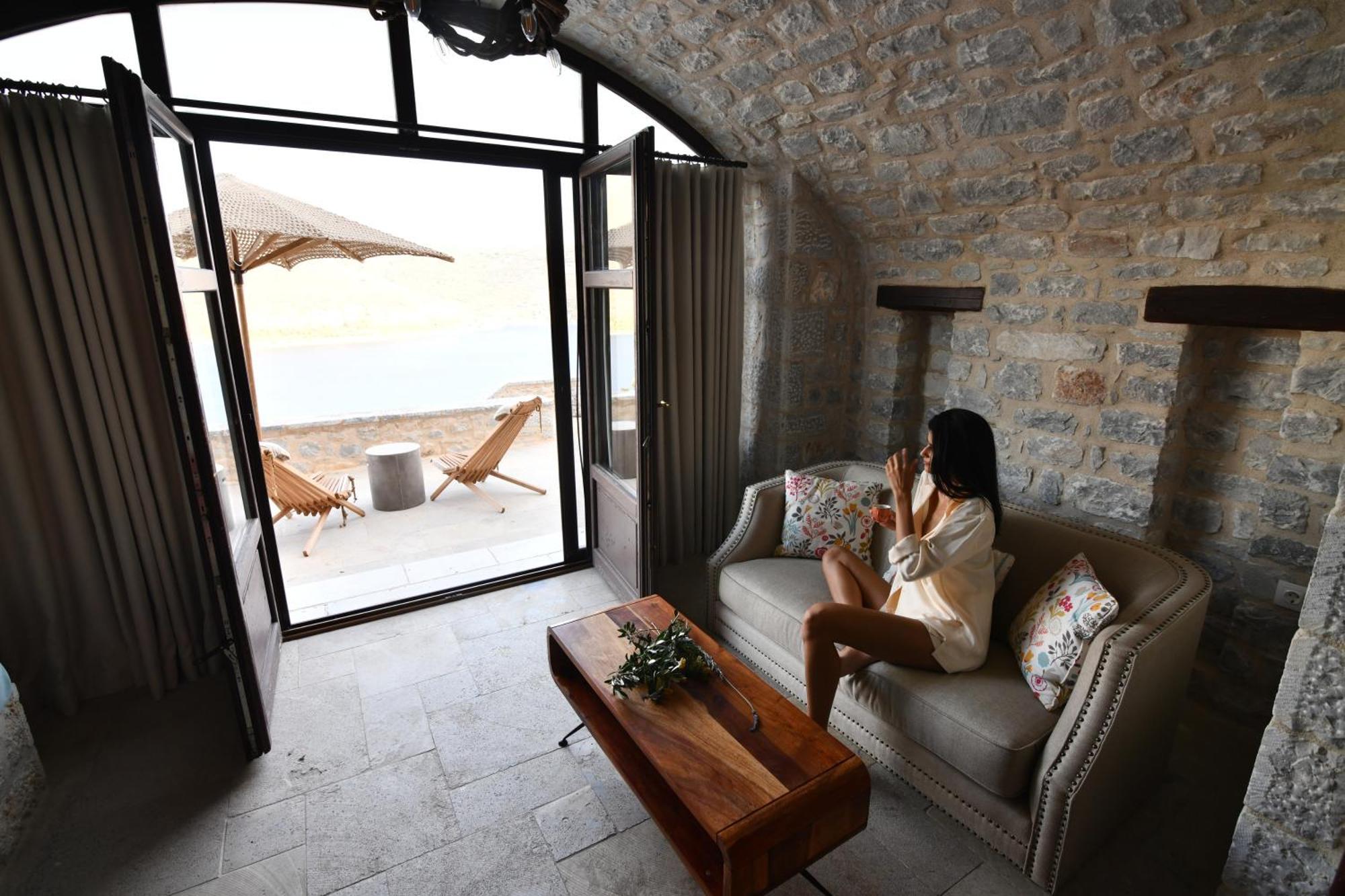 Petra & Fos Boutique Hotel & Spa Итило Екстериор снимка